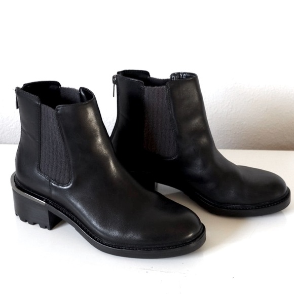Vince Camuto Shoes - Vince Camuto Chelsea “Kelivena” Boot